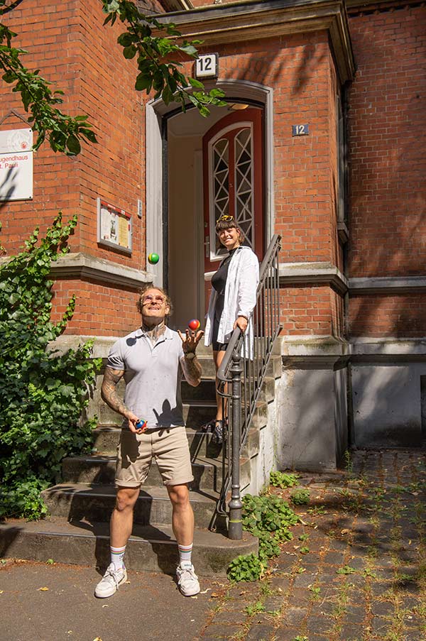 Patrick Stania und Madeleine Kerber vom Jugendhaus der St. Pauli Kirche Patrick Stania und Madeleine Kerber vom Jugendhaus der St. Pauli Kirche